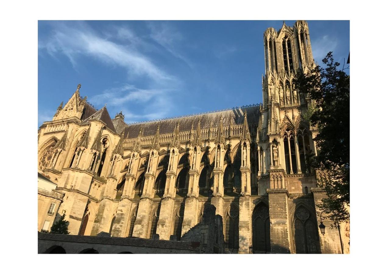 Suite Clovis 5 Reims Esterno foto
